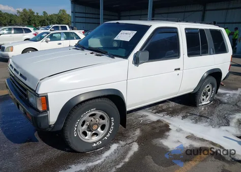 1994 Nissan Pathfinder Le/Se/Xe z USA, uszkodzony, nr VIN JN8HD17YXRW201458